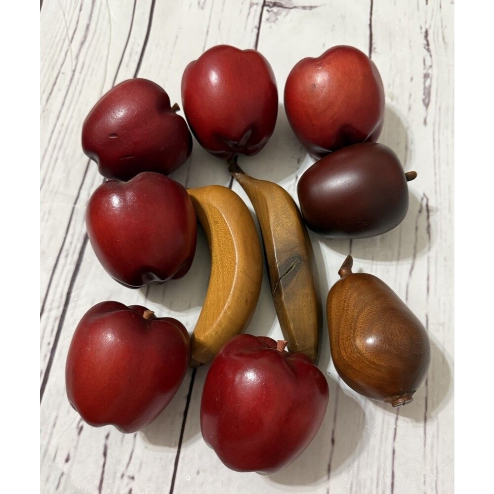 Antique 10 Wood Fruit Apples Bananas Pear Looks Real Kitchenware Table Display